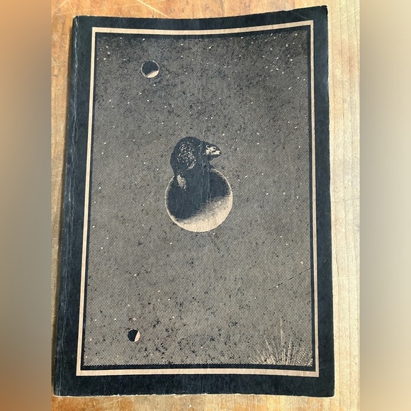 Canadian Whole Earth Almanac Fall 1970 - Picture 2 of 16